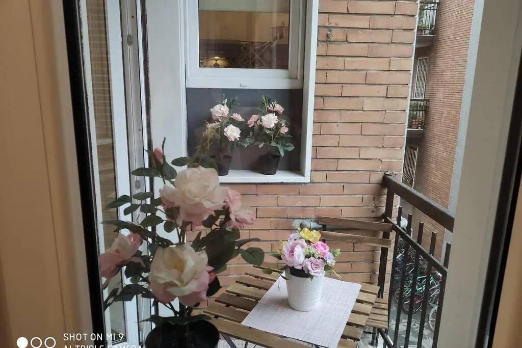 Luxury House Love Milano 0*,  İtalya
